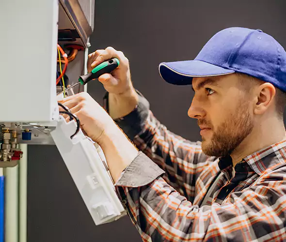 Expert Plumber for Tankless Water Heater Maintenance in Chesapeake, VA: Schedule Professional Maintenance Services with Us